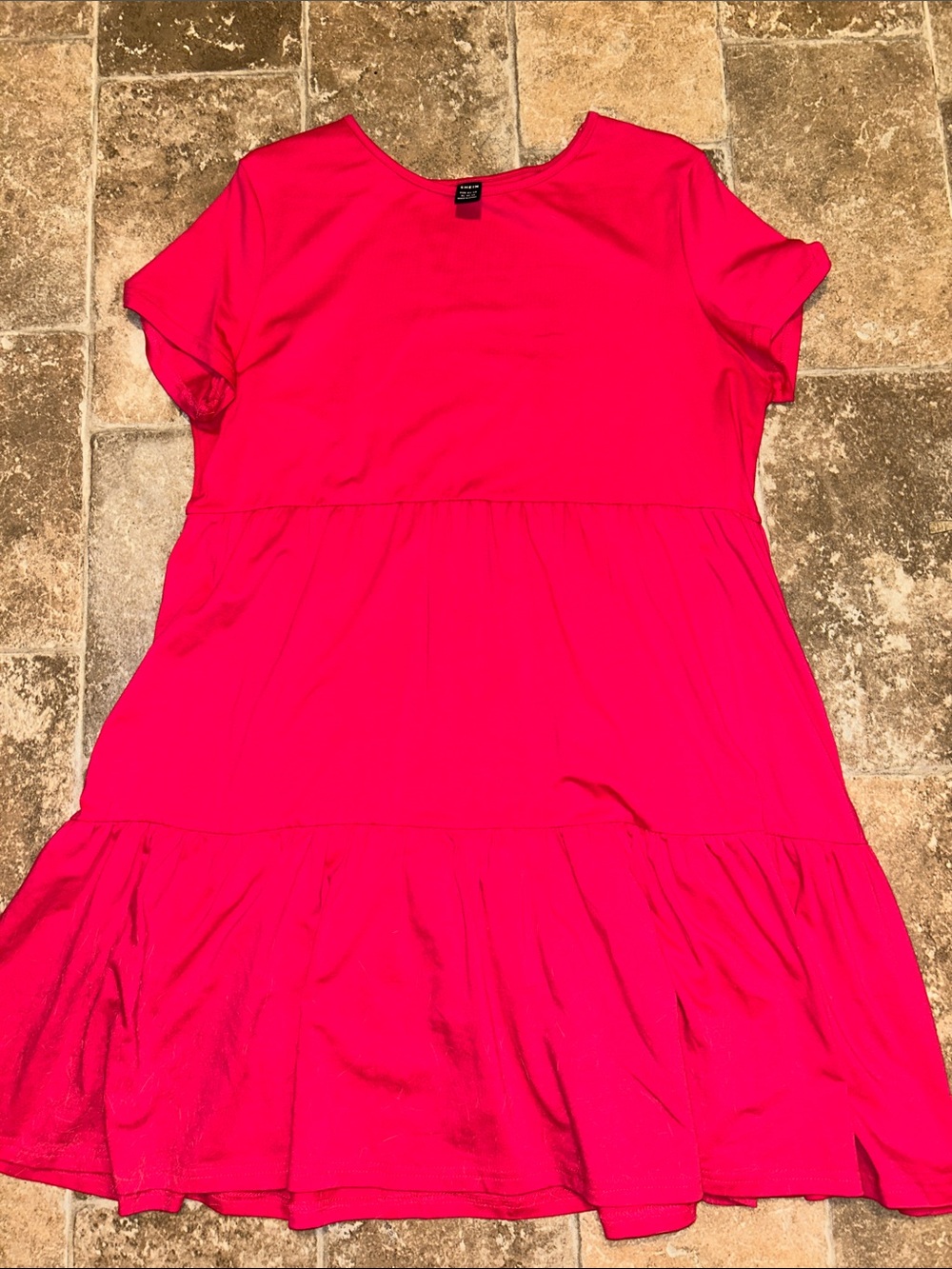 Women's Fuchsia Short Sleeve Tiered Dress